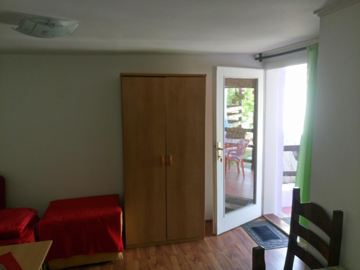 Apartmani Jankovic Vrdnik Exteriör bild